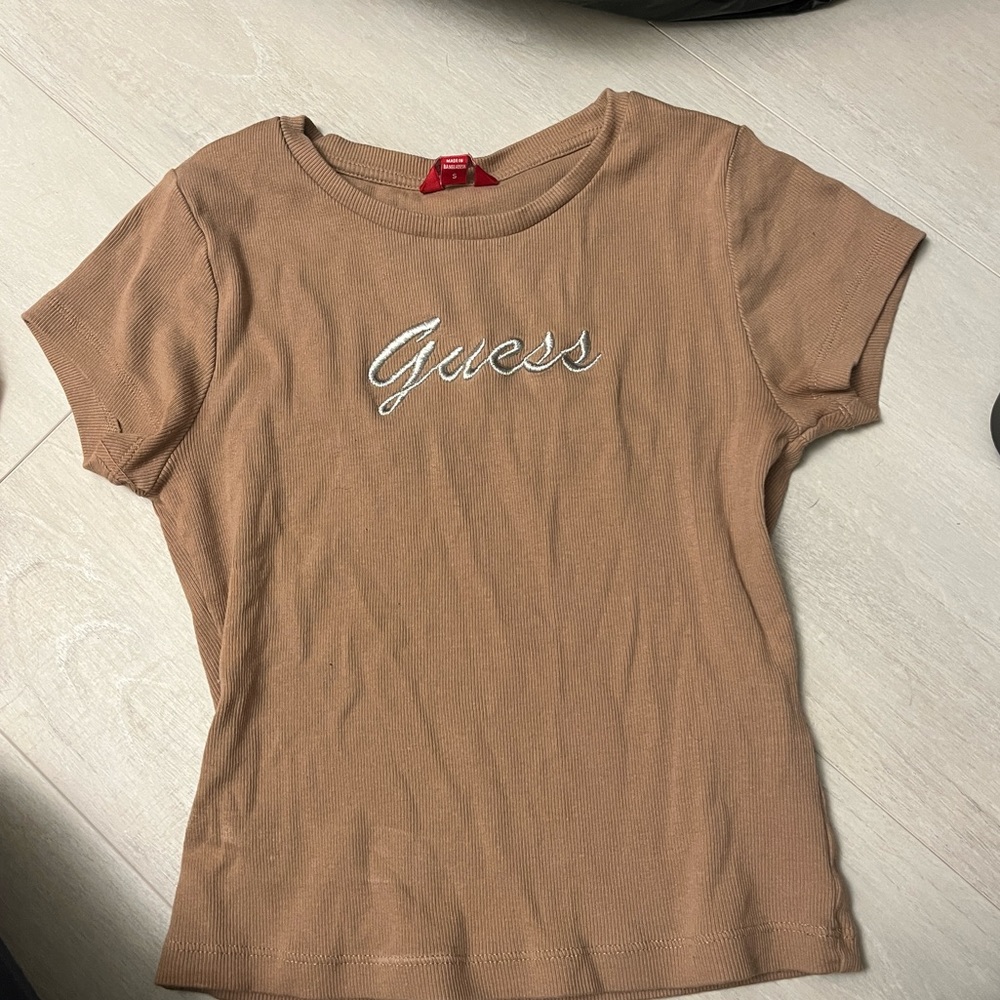 Guess t-shirt
